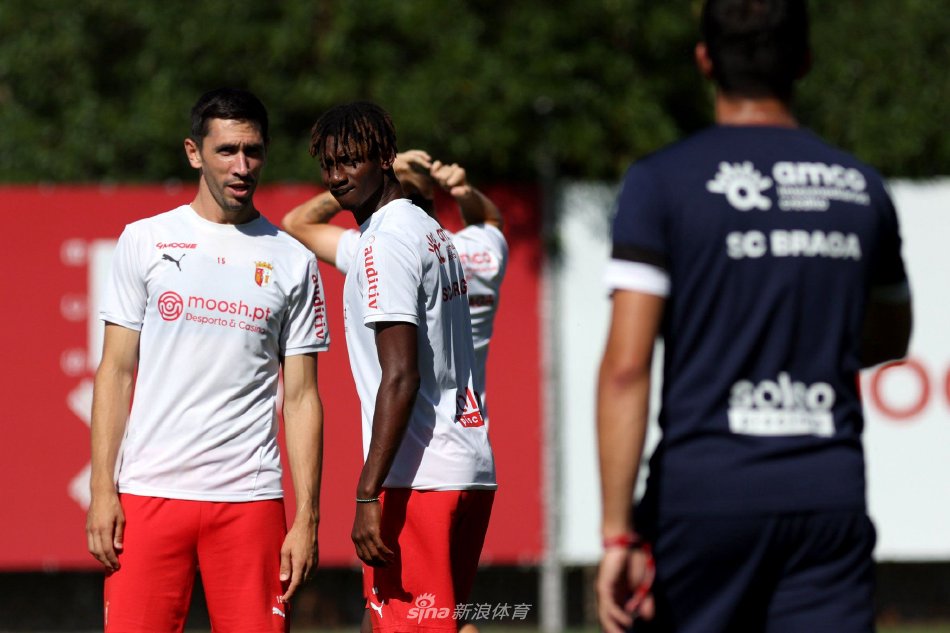 高水平防守 高水平防守