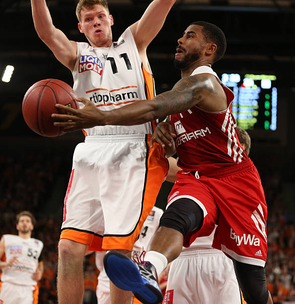 上带领中国 上带领中国